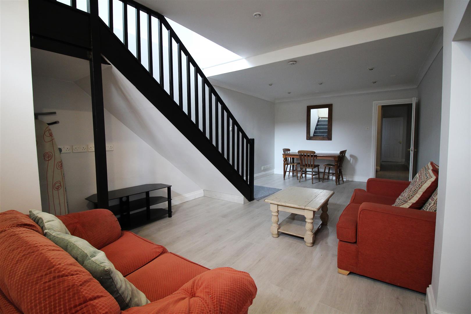 room for rent hampshire terrace
