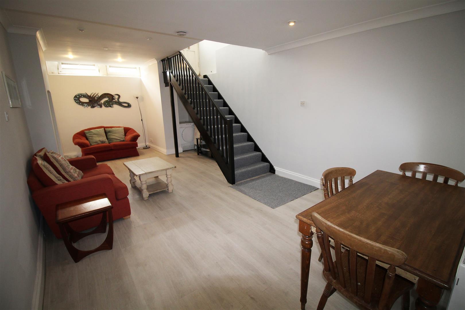 room for rent hampshire terrace