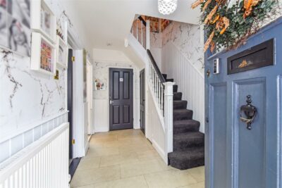 house for sale pangbourne avenue