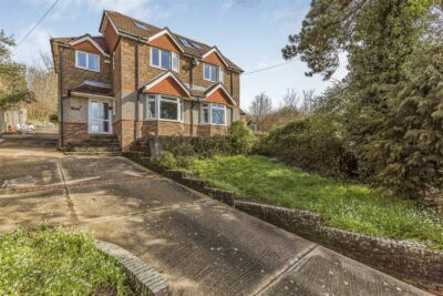 house - detached for sale down end road