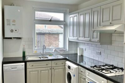 flat for rent london road