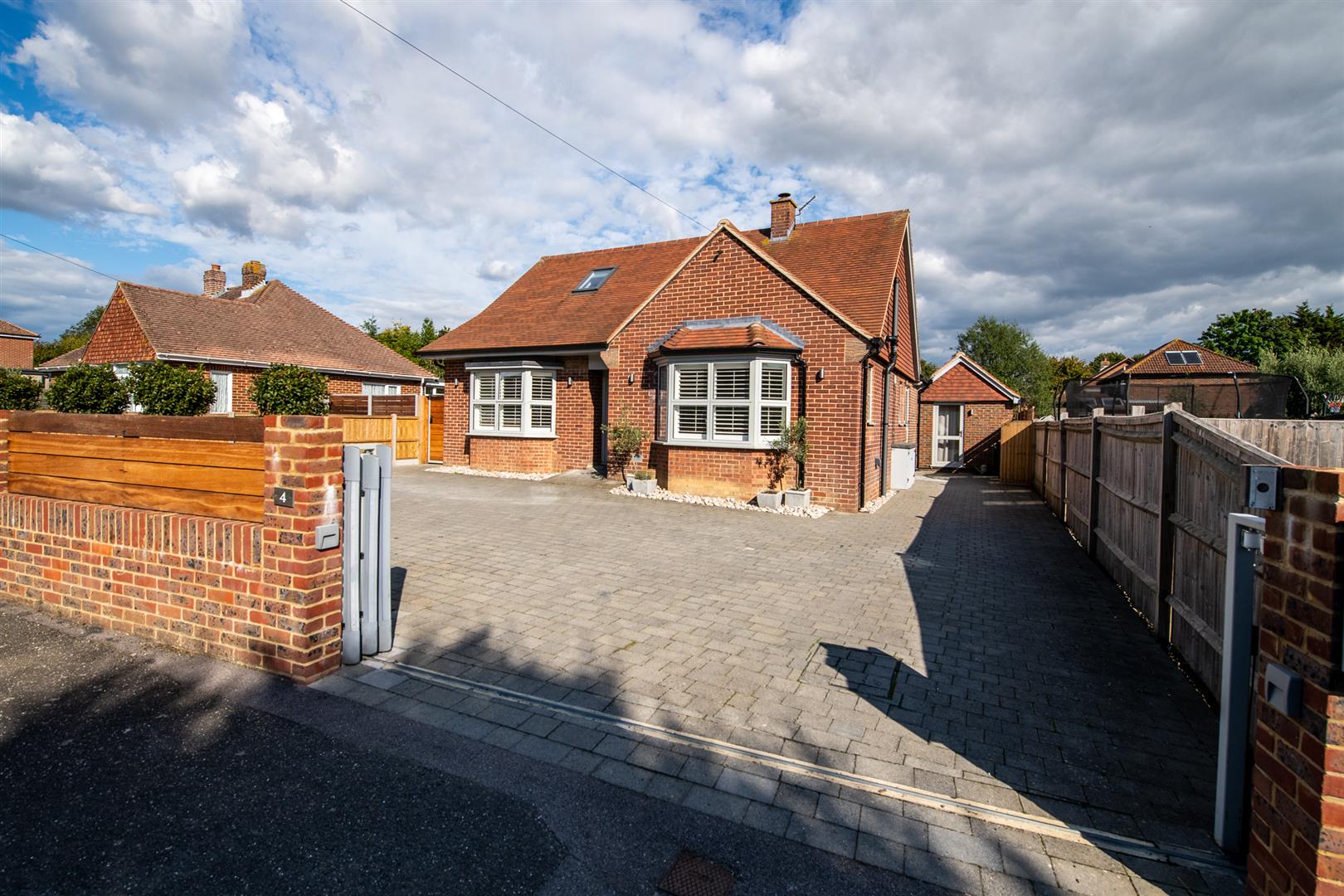 house - detached for sale penny lane