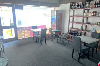 commercial for rent the parade