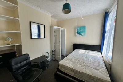 room for rent wisborough road