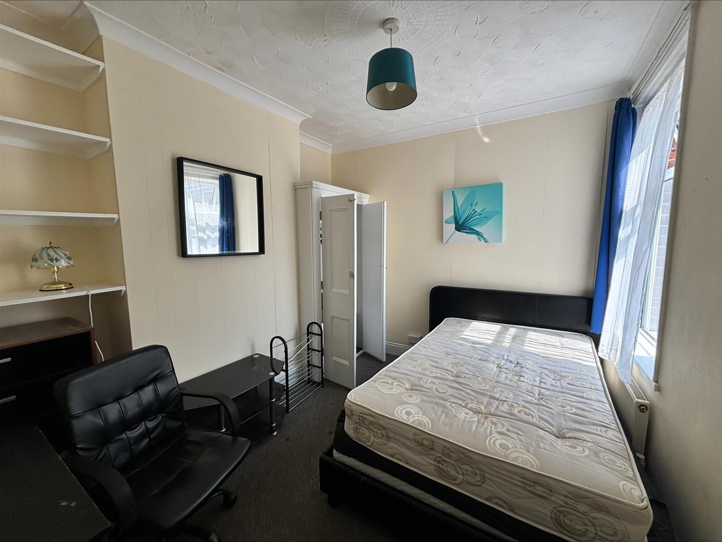 room for rent wisborough road