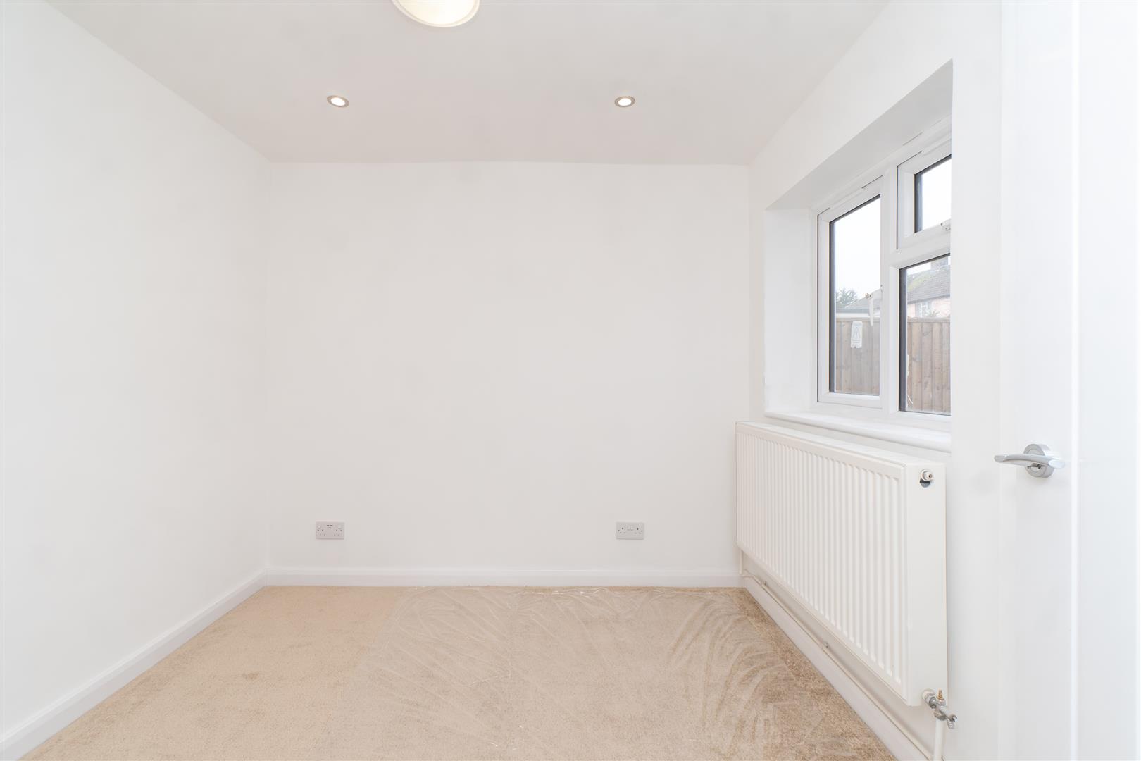 flat for sale highview road