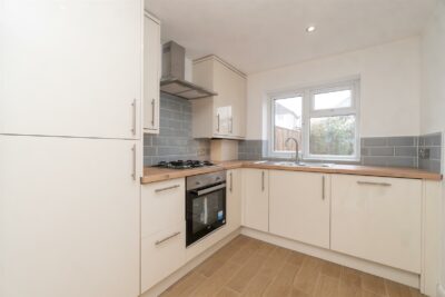 flat for sale highview road