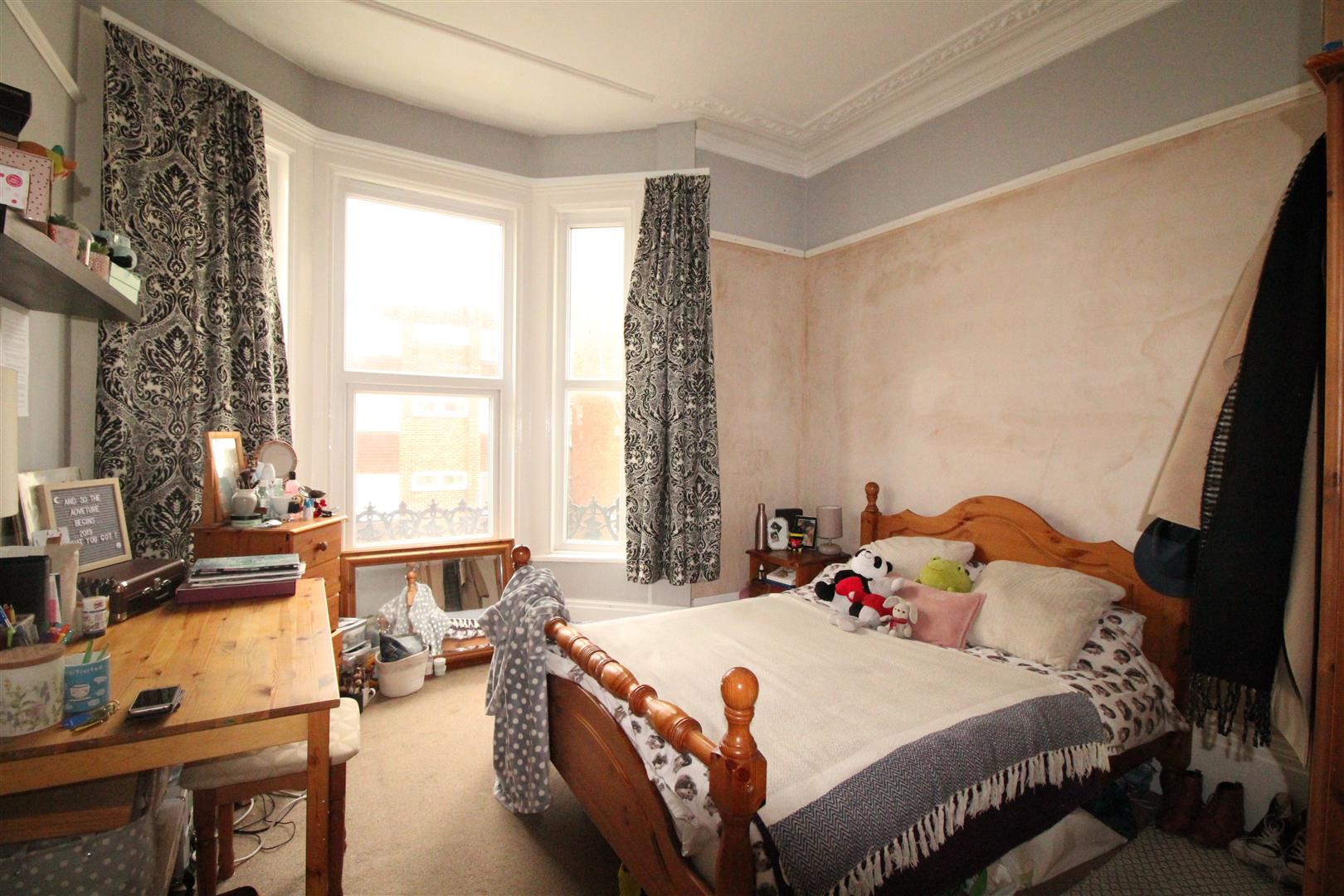flat for rent nightingale road