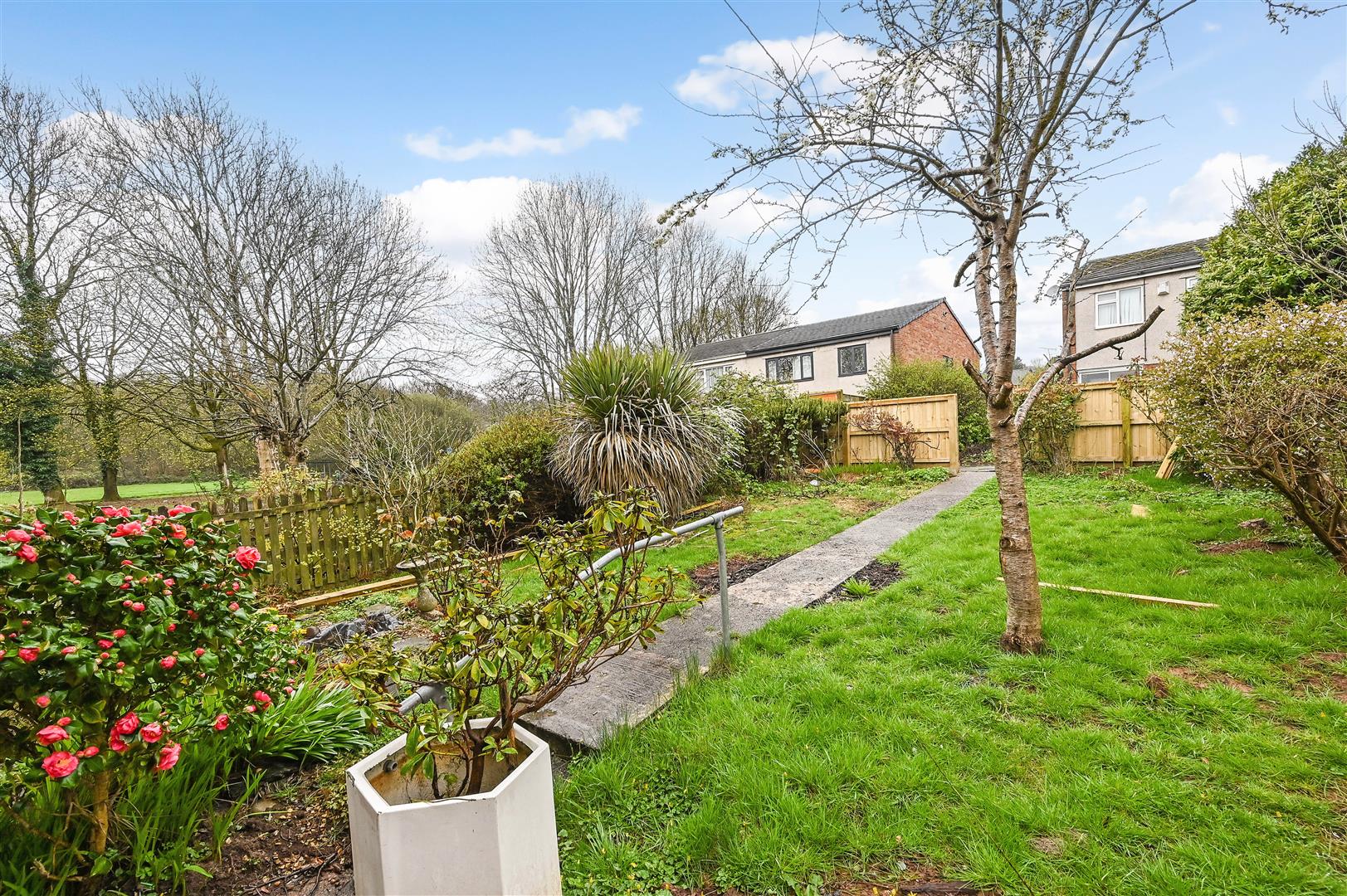 house - semi-detached for sale hollybush road