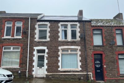 house - terraced for rent caradoc street