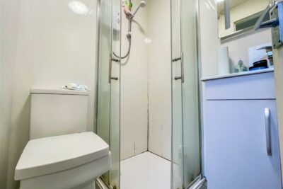 house - terraced for rent king street