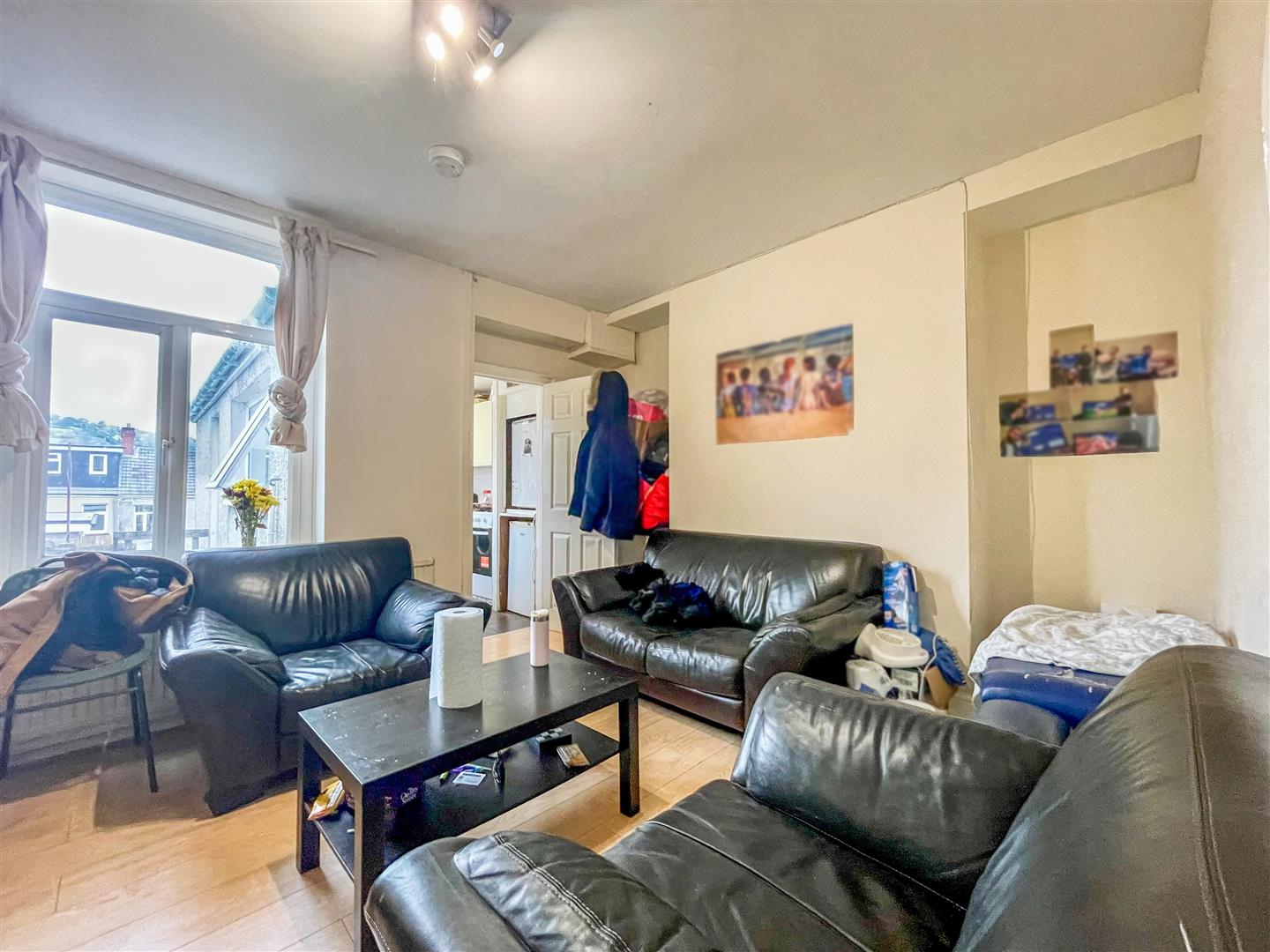 house - terraced for rent king street