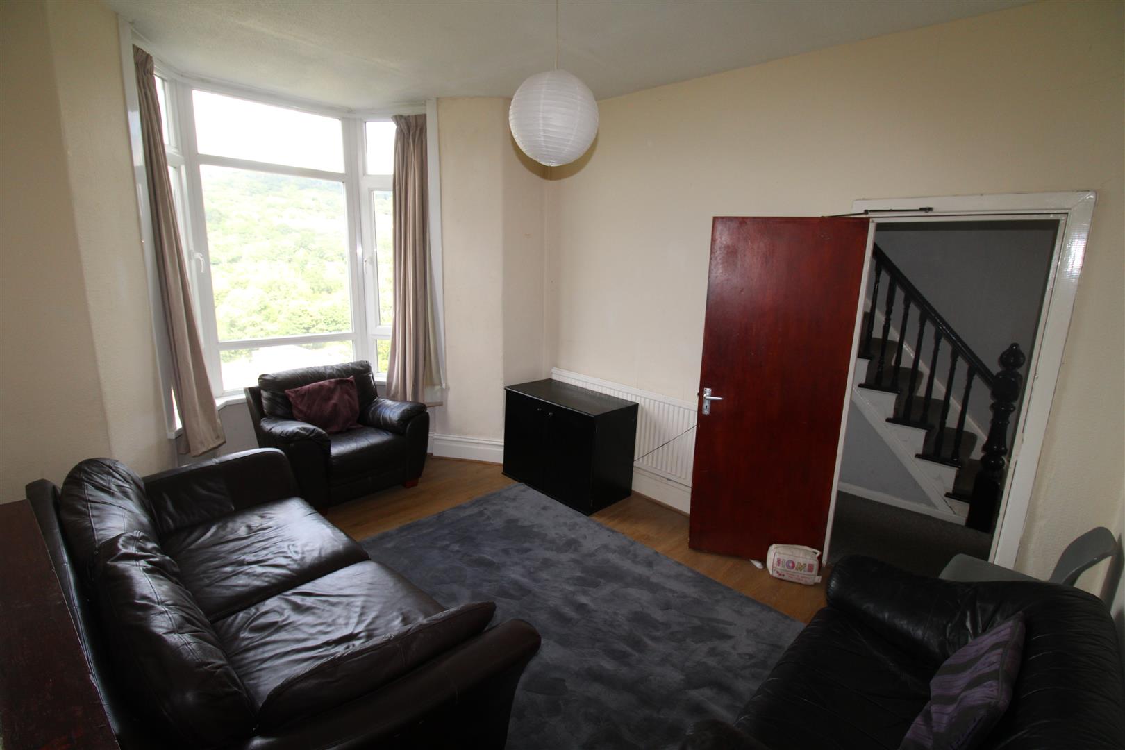 house - terraced for rent wood road