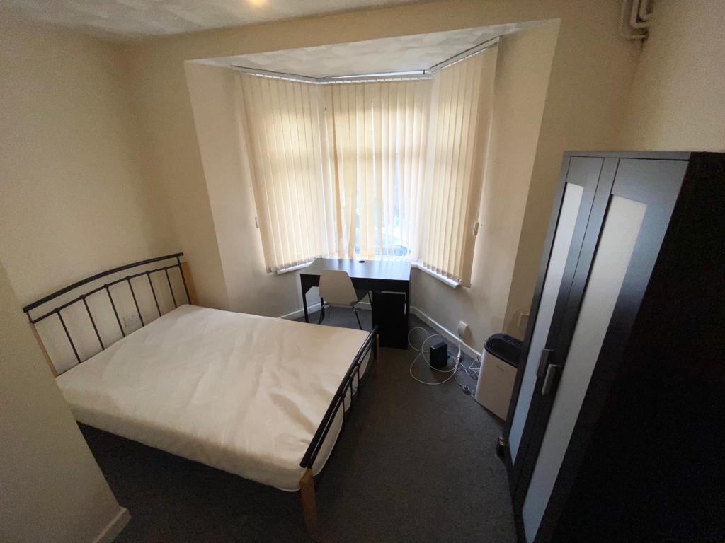 flat for rent stow hill