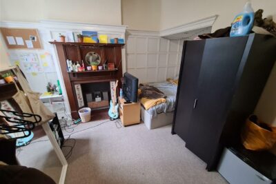 house - semi-detached for rent victoria street