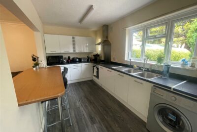house - semi-detached for rent lockleaze road
