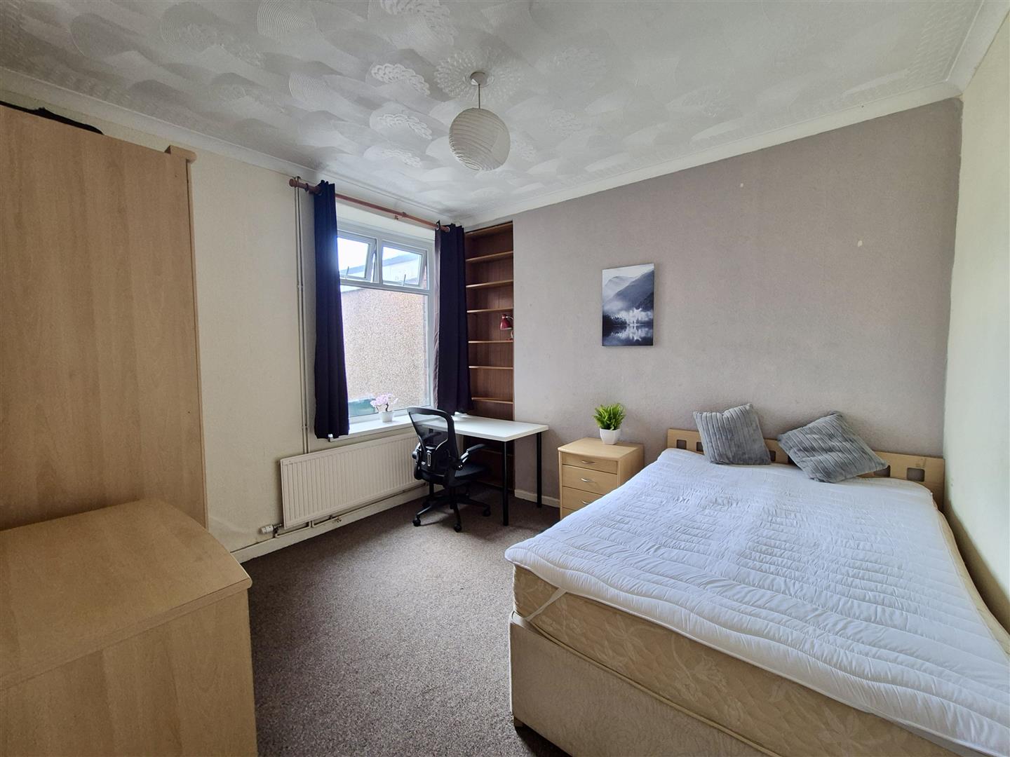 house - terraced for rent queen street