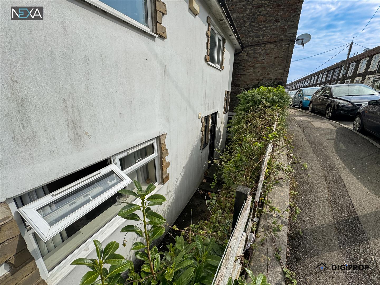 house - detached for rent tower street
