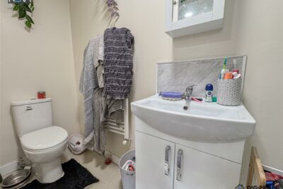 house - detached for rent tower street