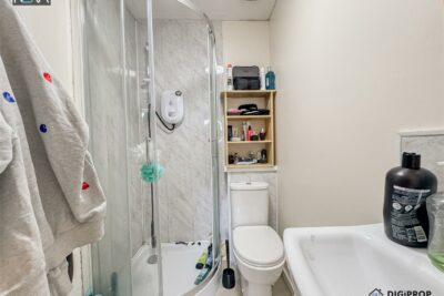 house - detached for rent tower street