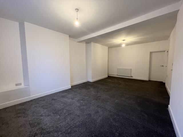 house - terraced for rent gertrude street