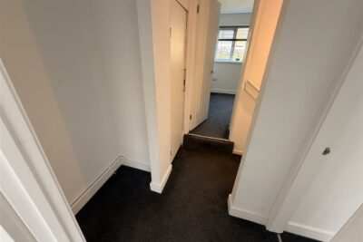house - terraced for rent penygraig road
