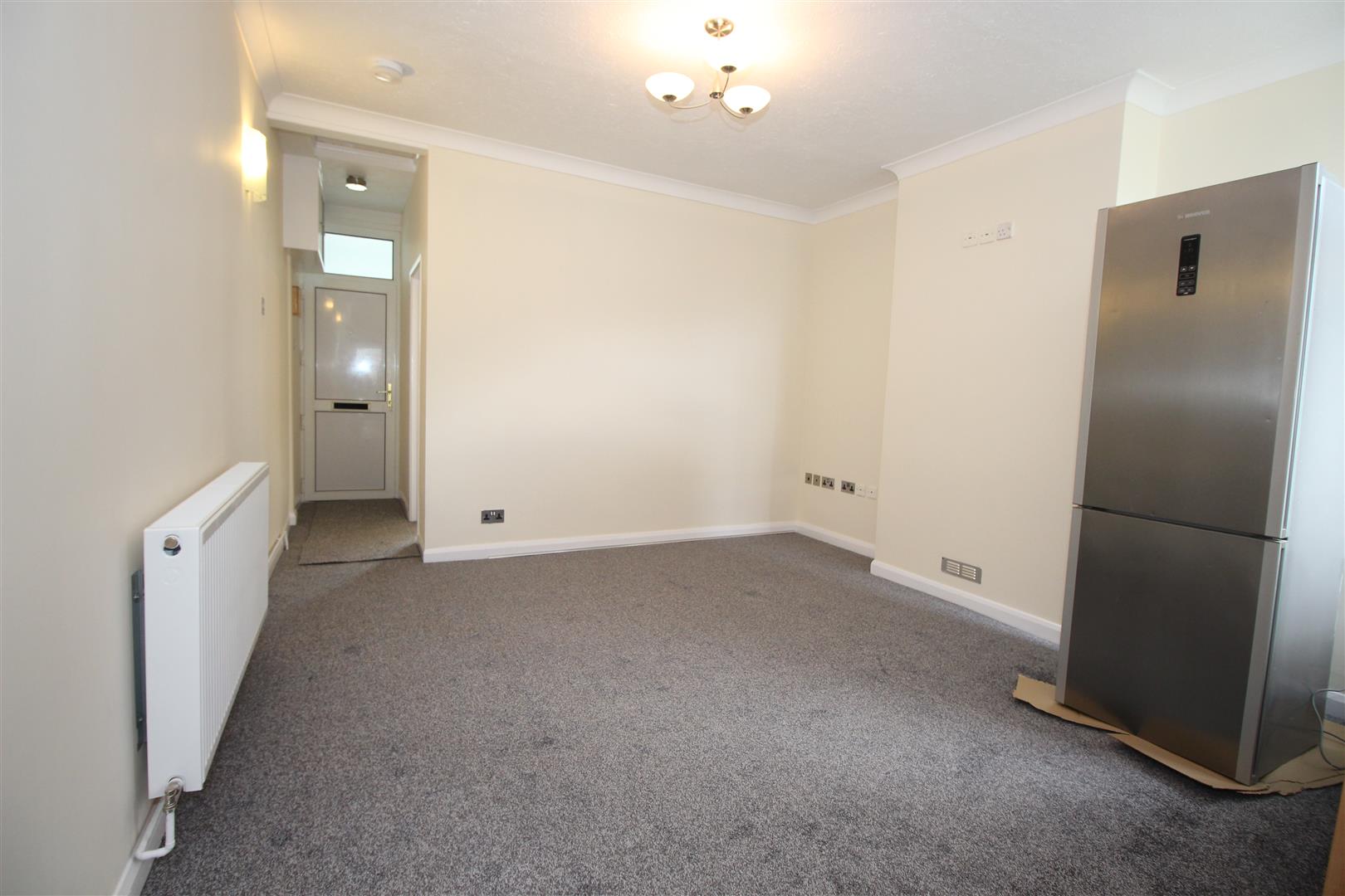 flat for rent eastney road