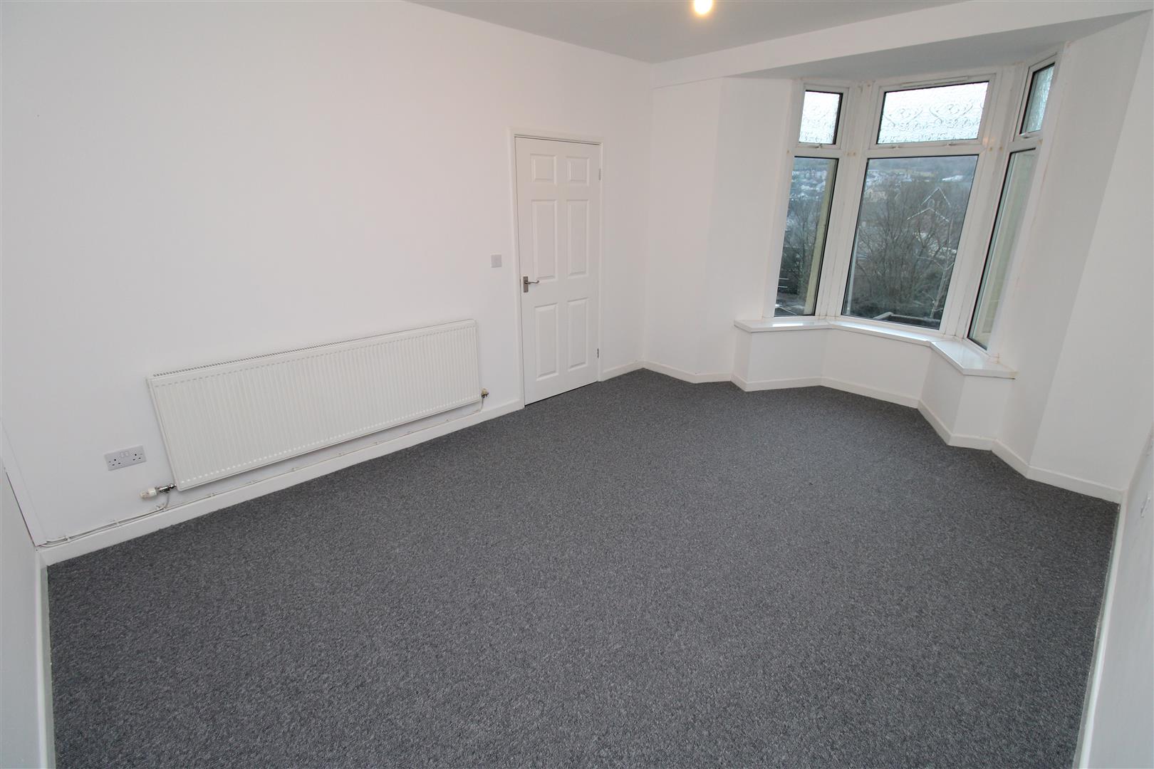 house - detached for rent ystrad road