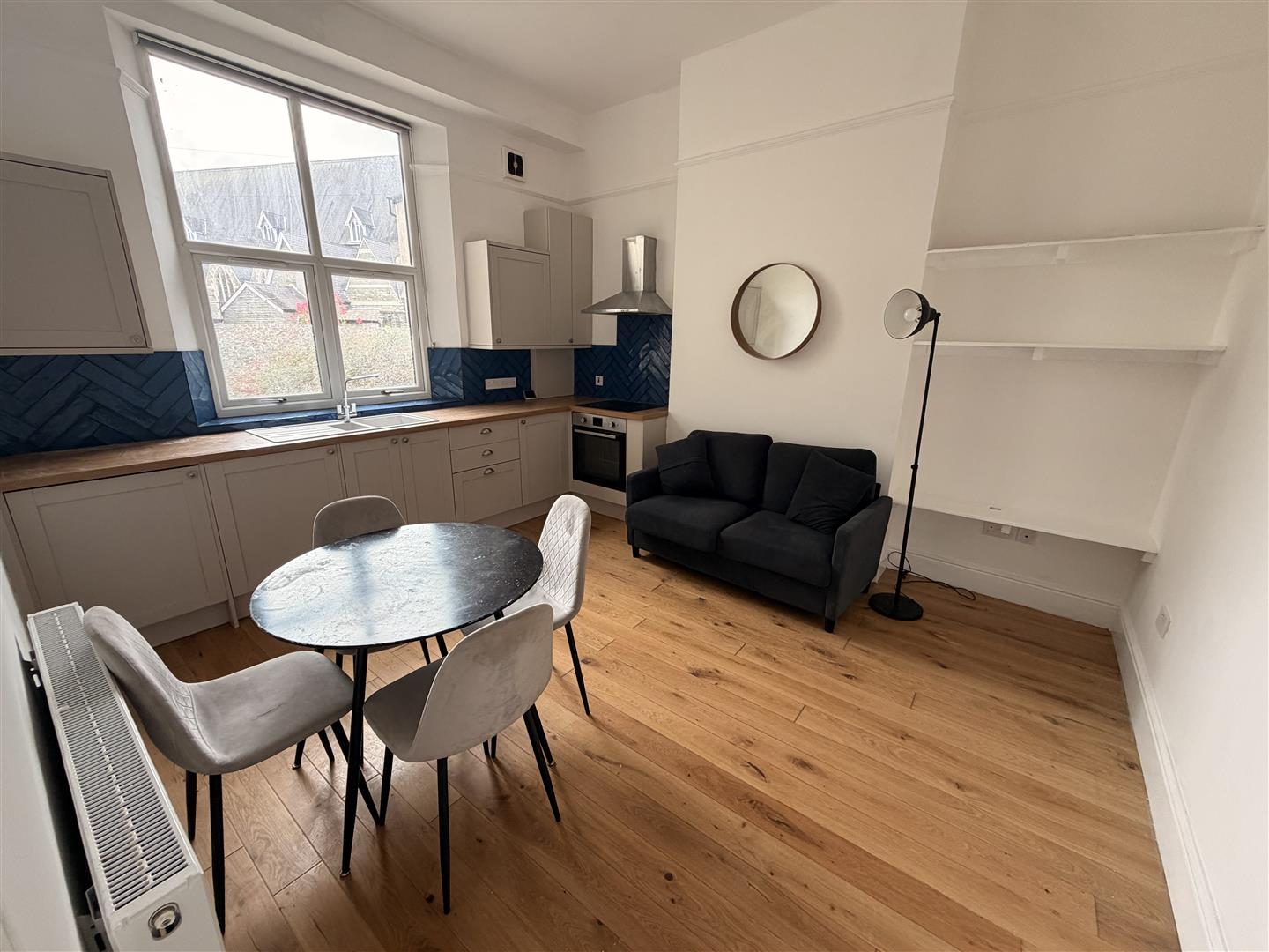 flat for rent richmond road