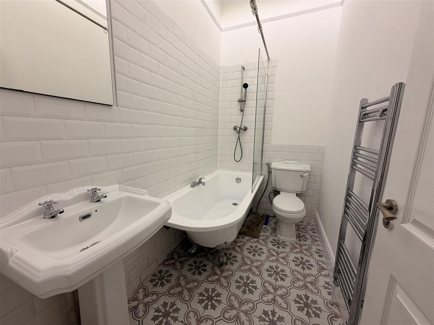 flat for rent richmond road