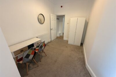 flat for rent richmond road