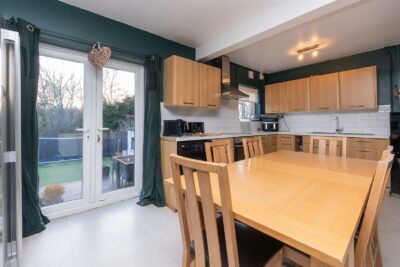 house for sale hungerford road