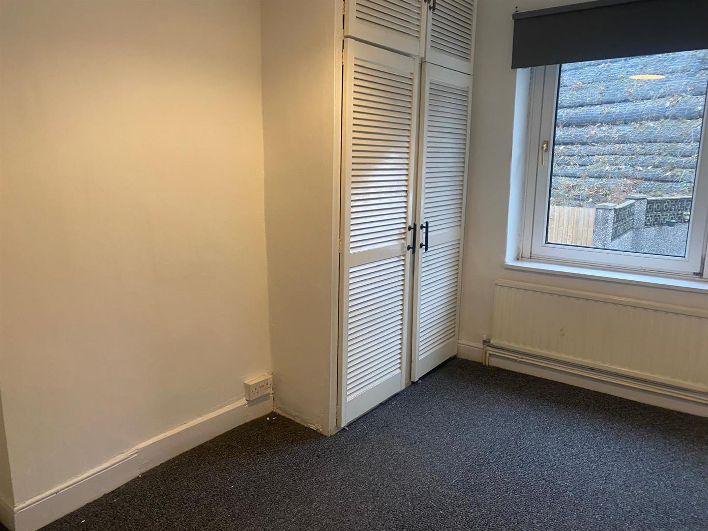 house for rent glan ebbw terrace