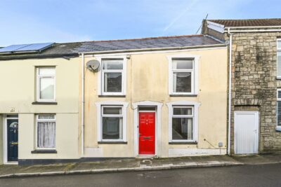 house - terraced for sale francis street