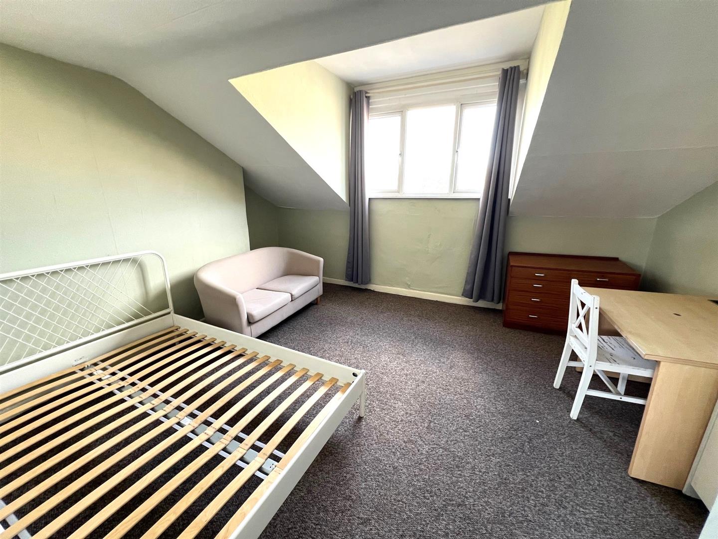 flat for rent elm grove