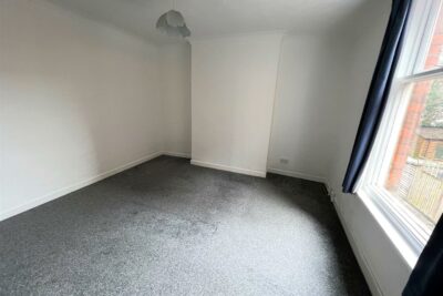 flat for rent nelson road