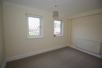 house for rent steerforth close