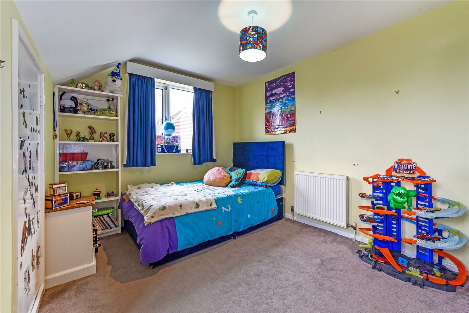 House Detached For Sale Havant Road, Emsworth 18597840