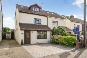 house - semi-detached for sale second avenue