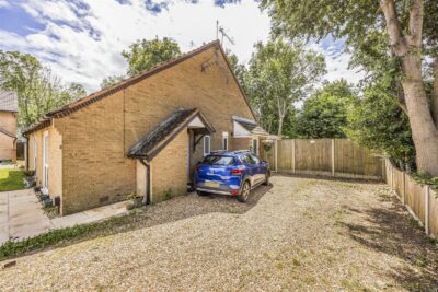 house for sale ecton lane