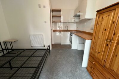 flat for rent waverley road