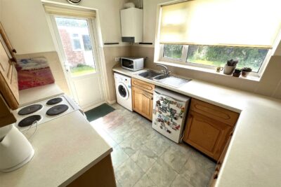 bungalow - semi detached for sale barton way