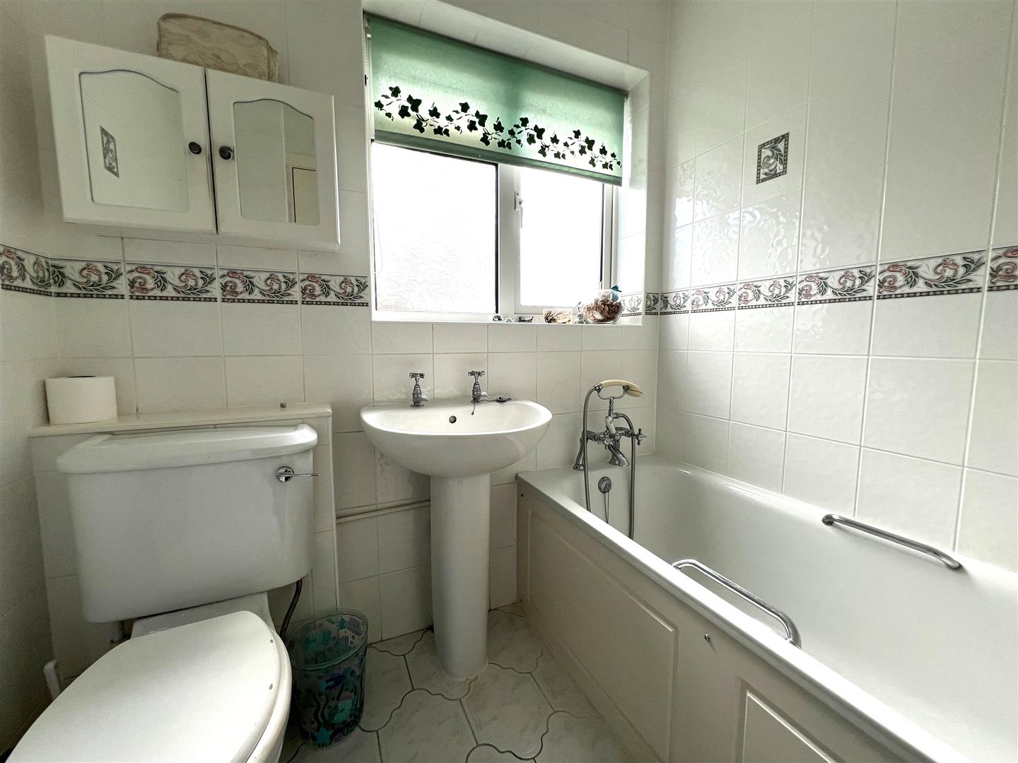 bungalow - semi detached for sale barton way