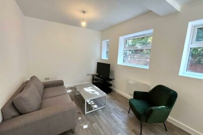 flat for rent 15 st ursula grove