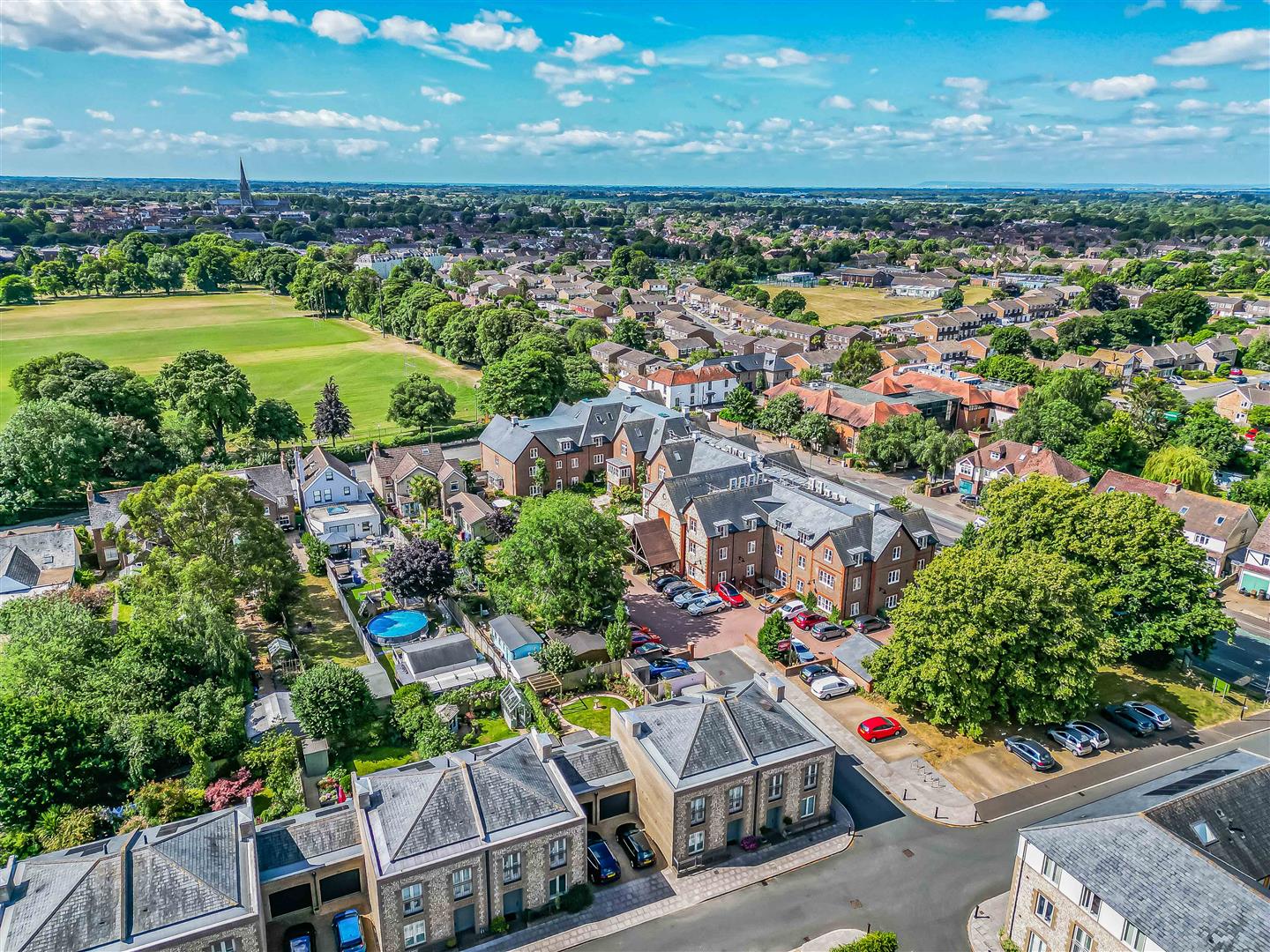 house for sale charlotte avenue