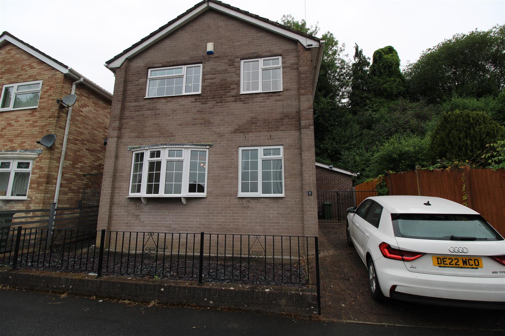 house - detached for rent birchley close