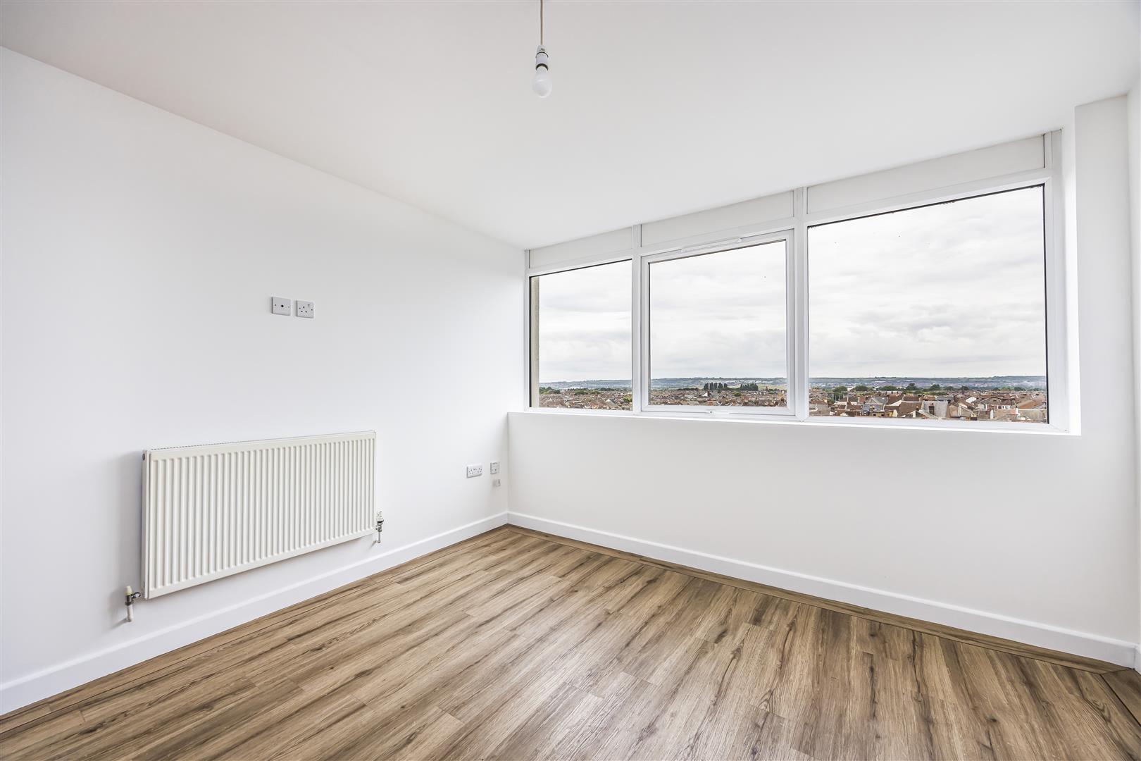 flat for rent kingston crescent