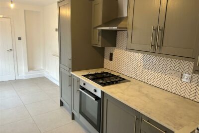 apartment for rent llantrisant street