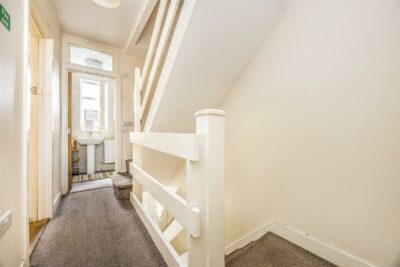 house - end terrace for sale claydon avenue