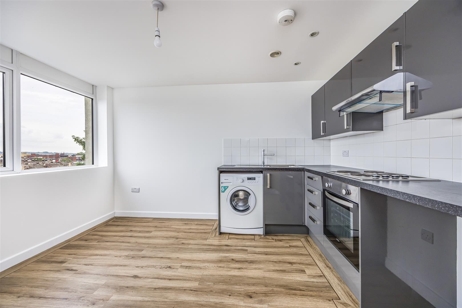 flat for sale kingston crescent